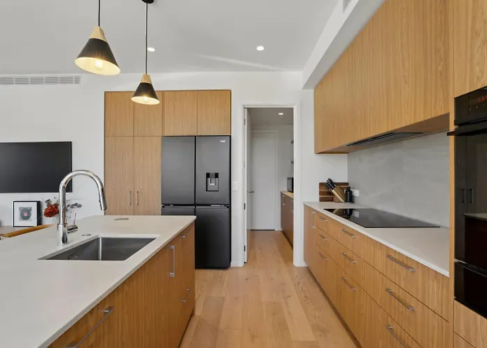 Alpine Luxury Northlake Holiday home *